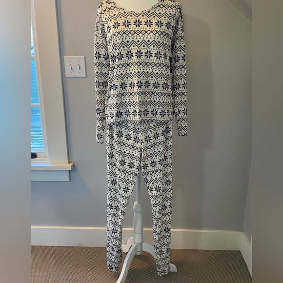 Tommy John second skin pj set in coconut milk/vintage holiday sweater size small - Picture 1 of 10